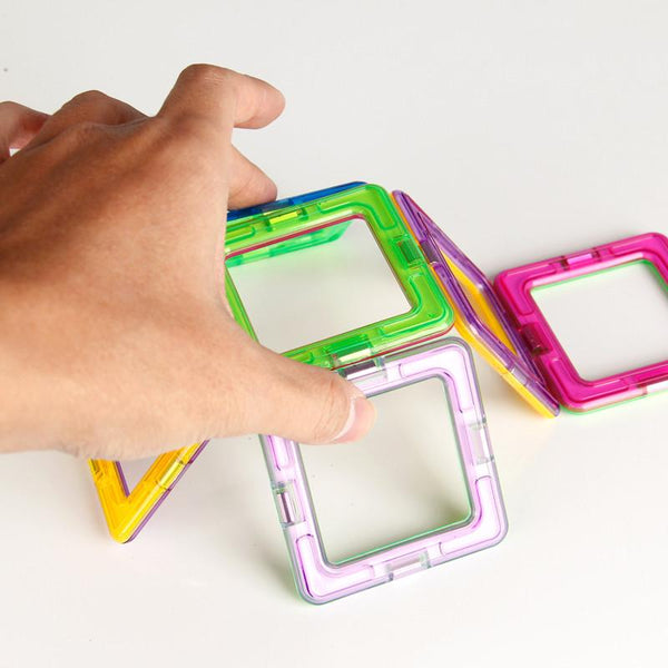 Build With Magnets for All ages Crazy Offer - Starter Pack